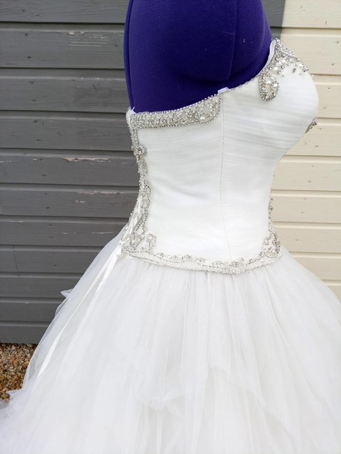 bustier corsage de Robe de mariée originale neuf - photo numéro 10