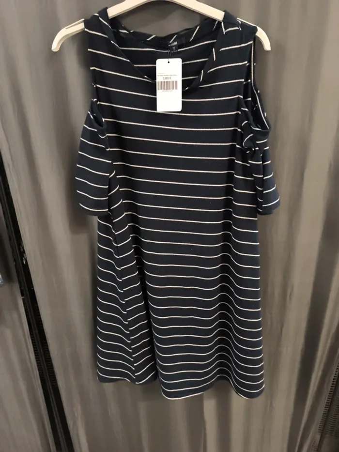 23565 robe marine rayé blanc femme XS Kiabi