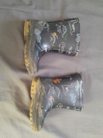 Bottes de pluie lumineuses dinosaures taille 22