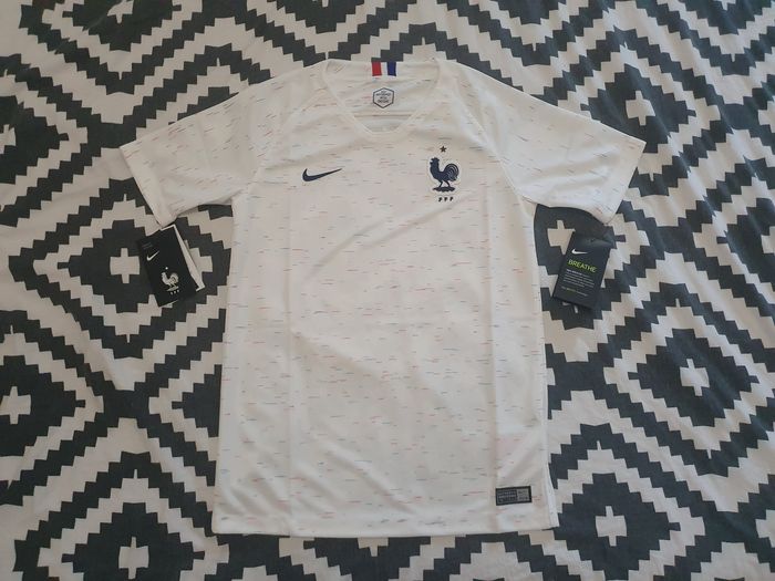 Nike maillot equipe de France taille M 10-12 ans 137-147 - photo numéro 5