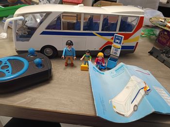 Playmobil bus scolaire radiocommandé