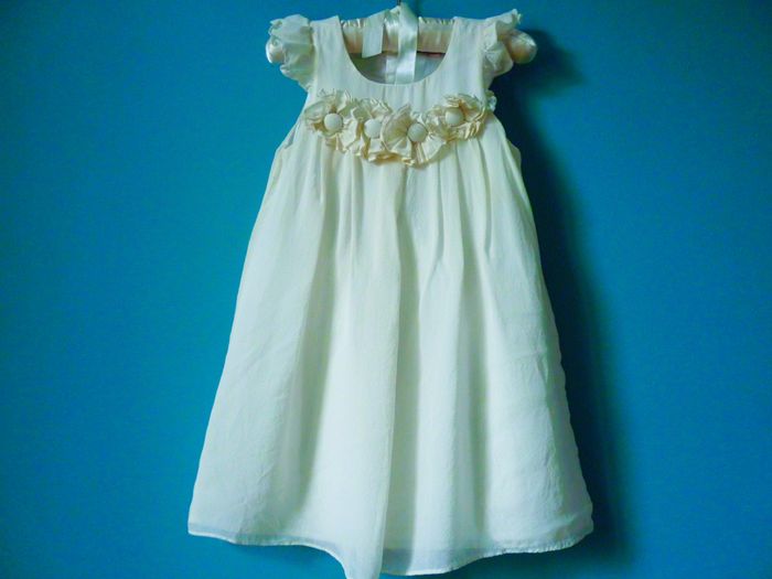 Robe Soie Fille Floriane 6 ans ceremonie occasion speciale TBE blanc