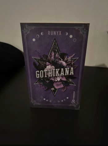 Gothikana et goodies de précommande