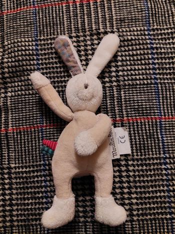 #P5 - Moulin Roty - doudou peluche lapin