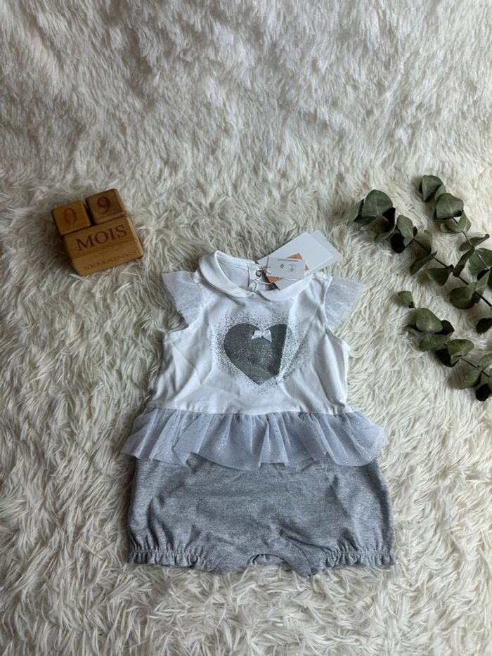 Barboteuse Chicco blanche et argenté taille 9 mois