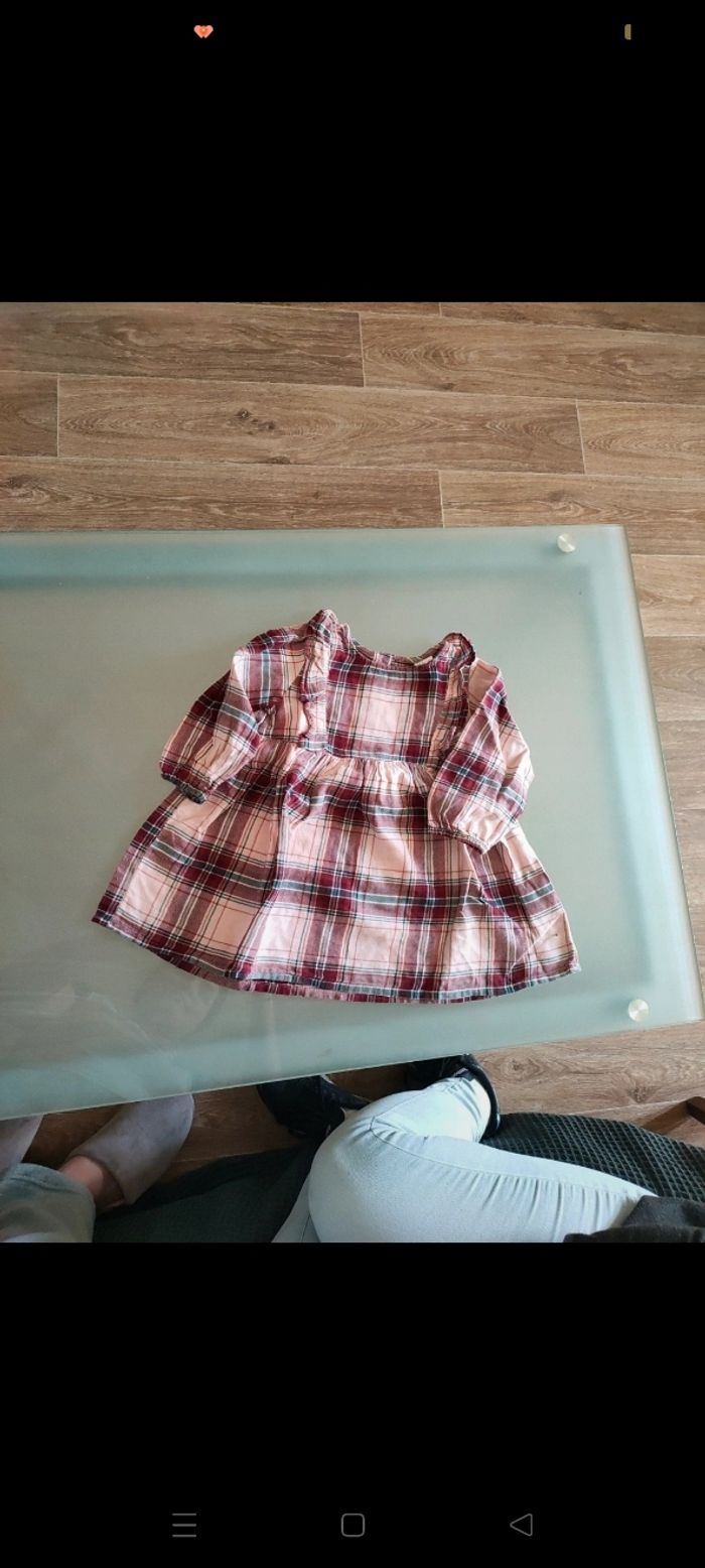 Robe à carreaux