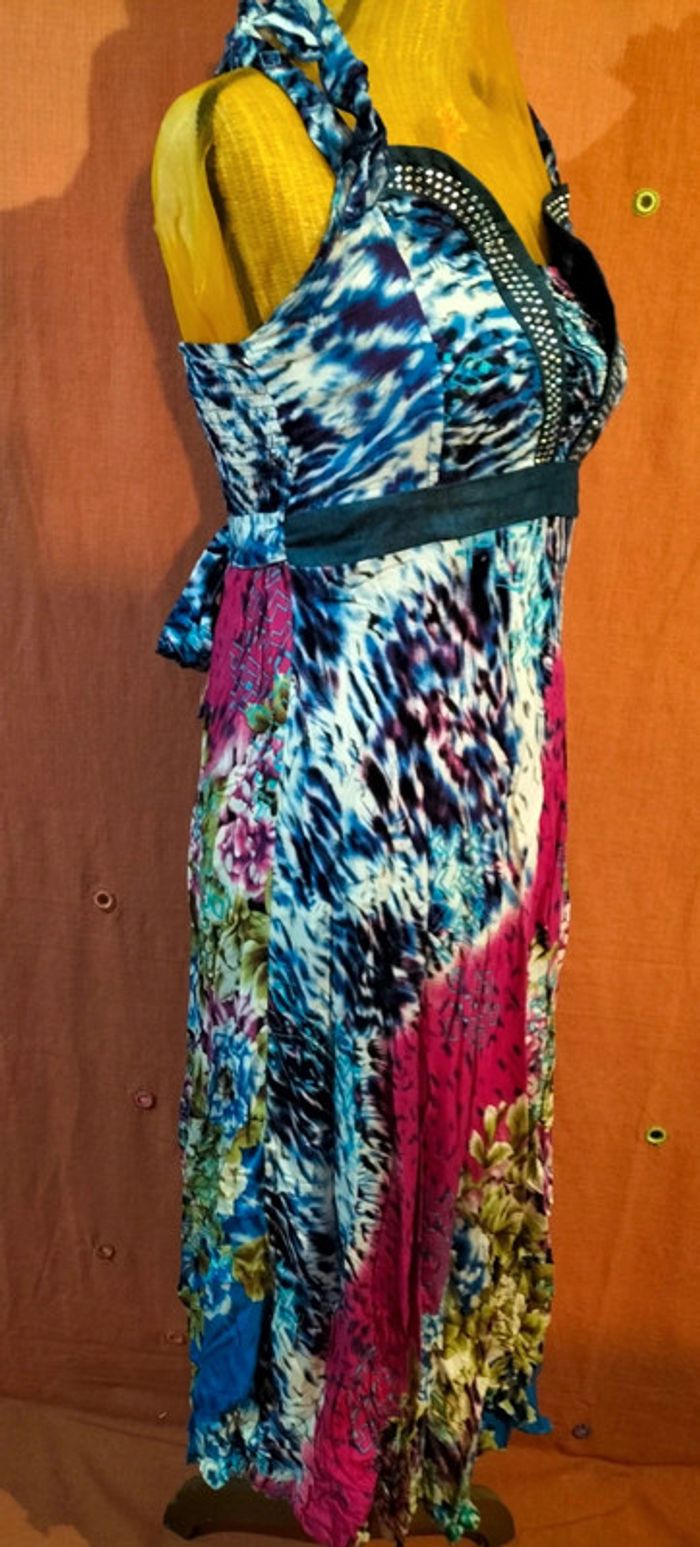 Robe taille 40/42 - photo numéro 2