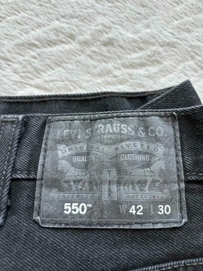 Jean Levi’s 550 Relaxed Fit droit taille haute Noir Homme/Unisexe W42 L30 (XXL/52) - photo numéro 2