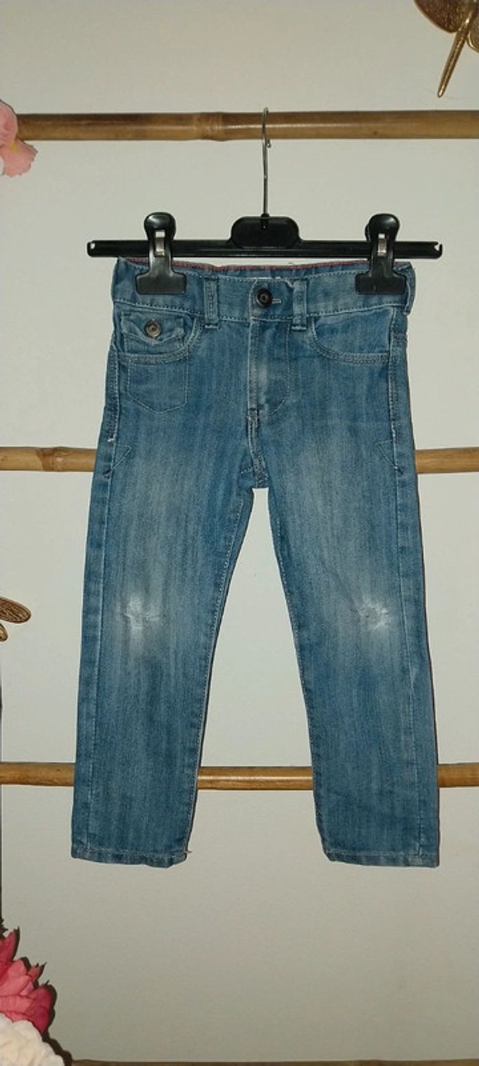 Jean slim Okaidi bleu used effect 2 ans Très bon état - photo numéro 3