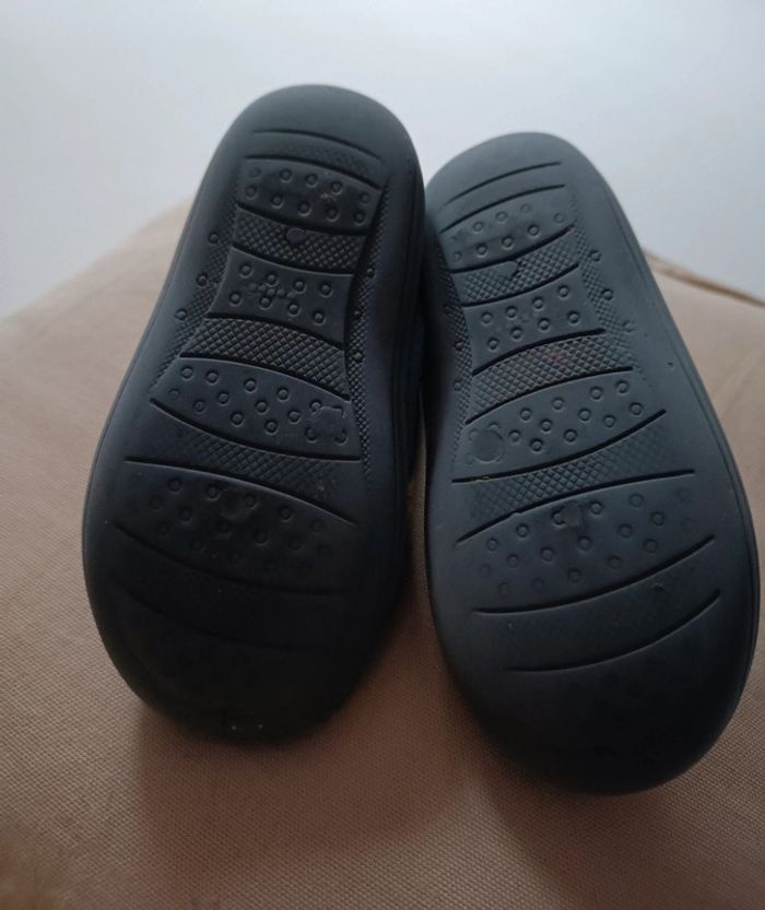 Chaussons Roi lion 24 - photo numéro 6