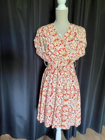 Robe manches courtes à fleurs