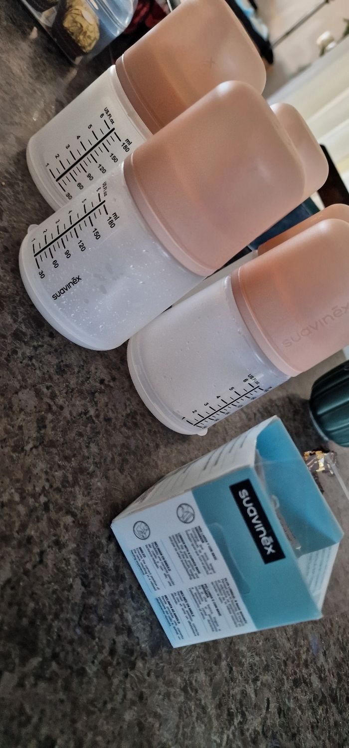 Biberons suavinex anti colique - photo numéro 2