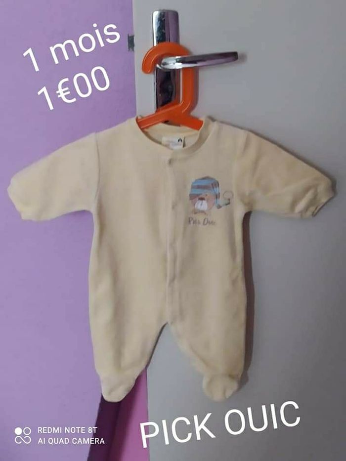 Pyjama Taille 1 mois