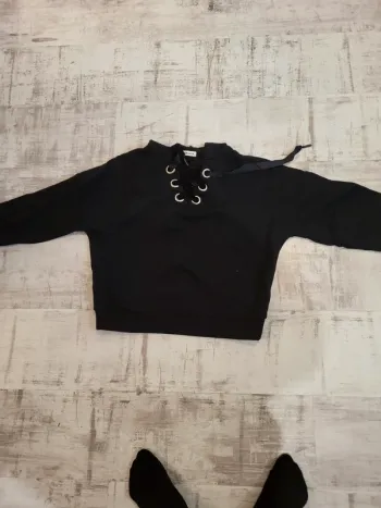 Sweat shirt