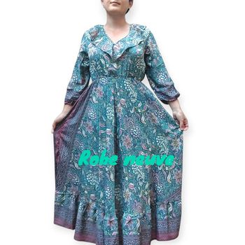 Superbe robe neuve pure soie