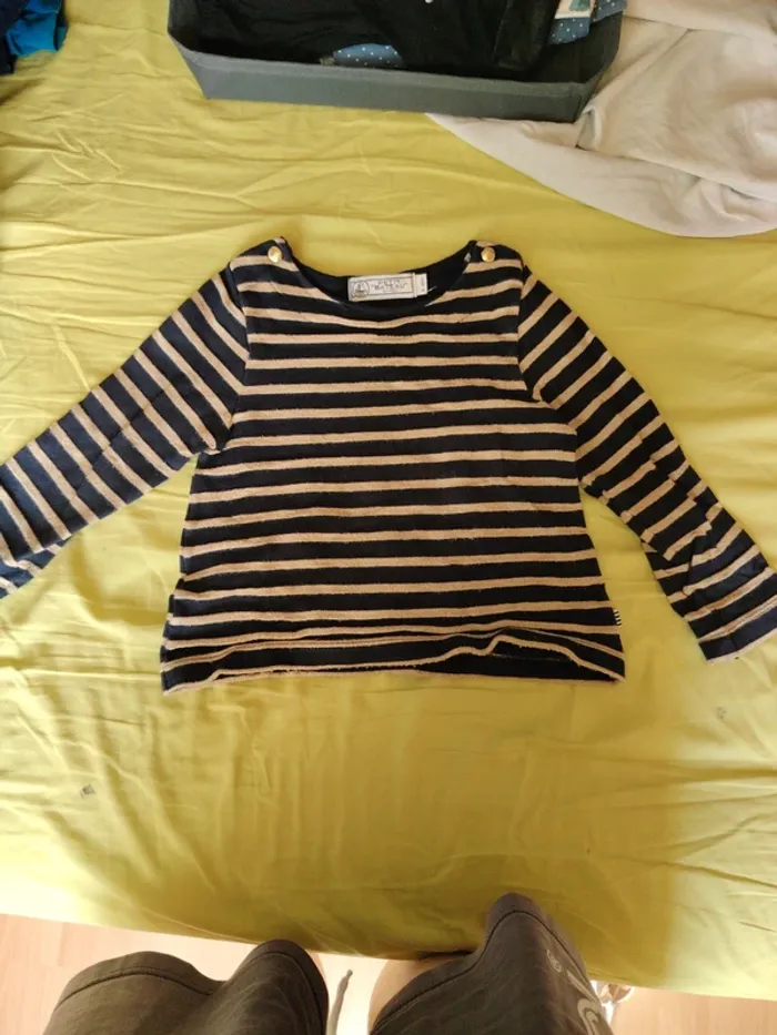Pull petit bateau