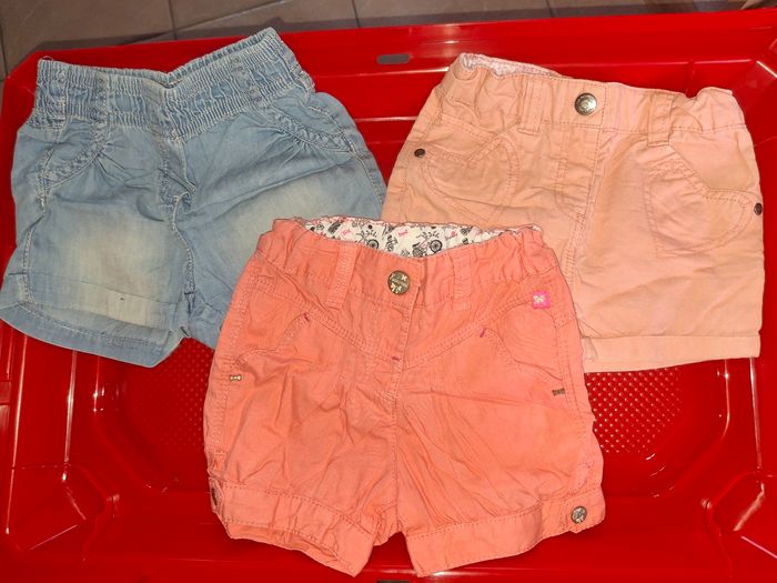 Lot shorts 18 mois