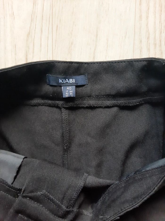 Short femme noir - photo numéro 3