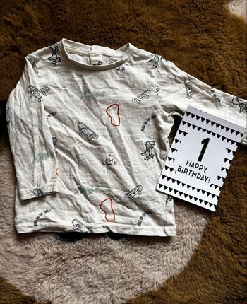 Tee shirt beige dinosaure/skate GÉMO t.12m