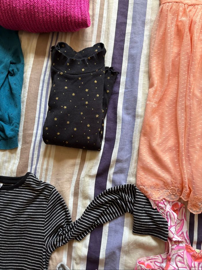Lot vêtements filles 8 ans - photo numéro 9