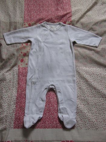 Pyjama velours rayé blanc et gris 9 mois