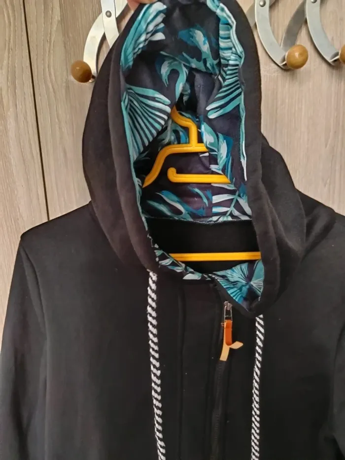 Veste sweat long à capuche asymétrique M - photo numéro 2