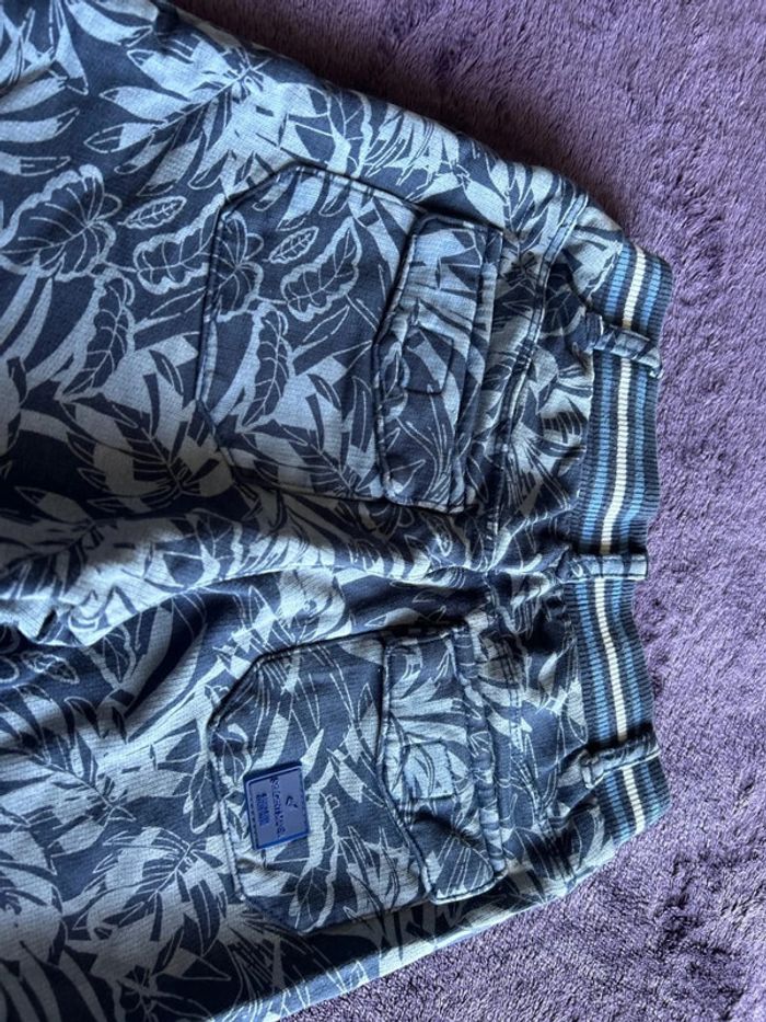 Bermuda garcon en coton imprimé feuillage tons bleus Sergent major taille 4 ans - photo numéro 2