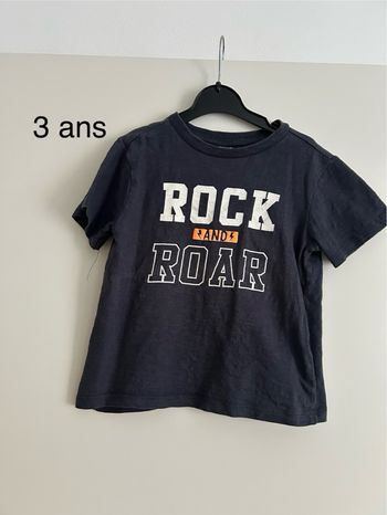 Tee shirt bleu marine 3 ans