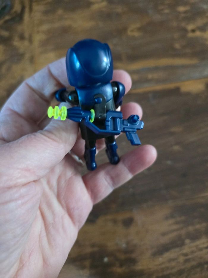 Personnage alien #orianabljouet - photo numéro 2