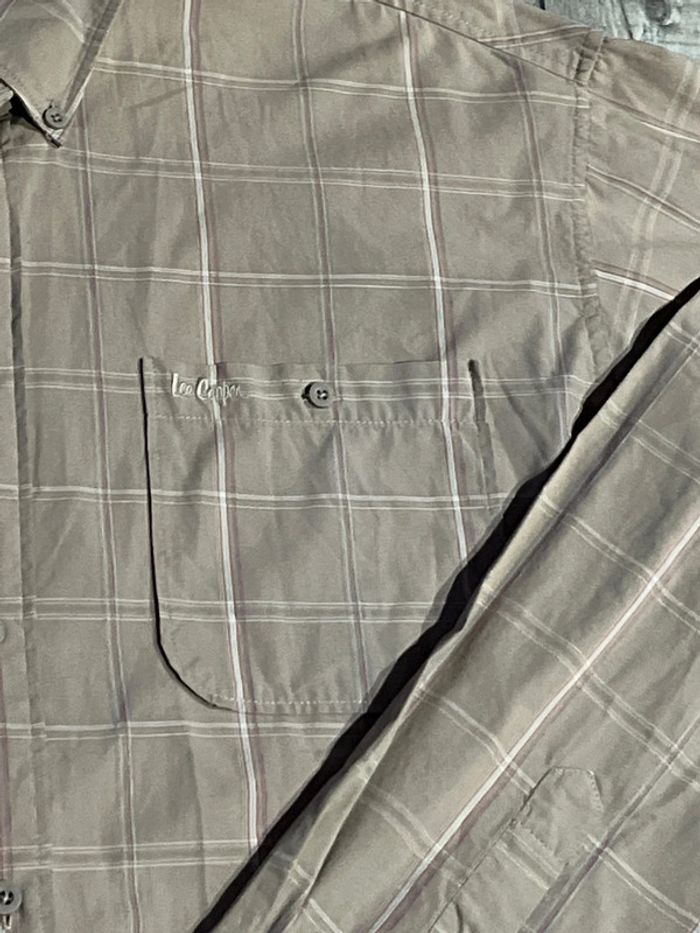 Très belle chemise - photo numéro 3