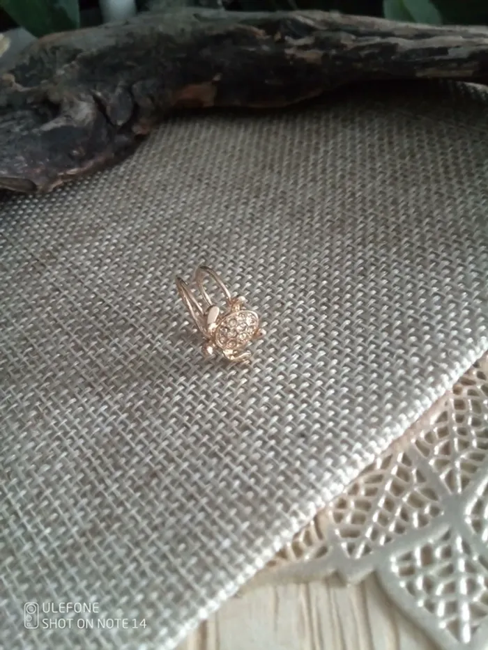 Clip oreille tortue zircons dorée - photo numéro 4