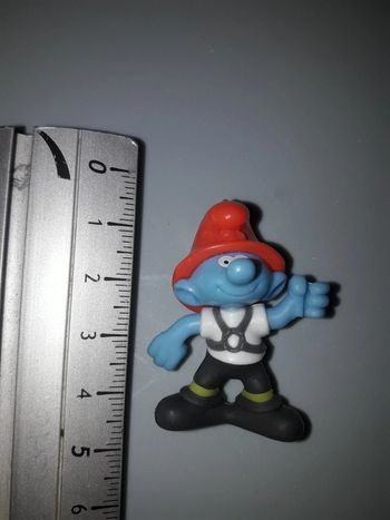 Schtroumpf figurine