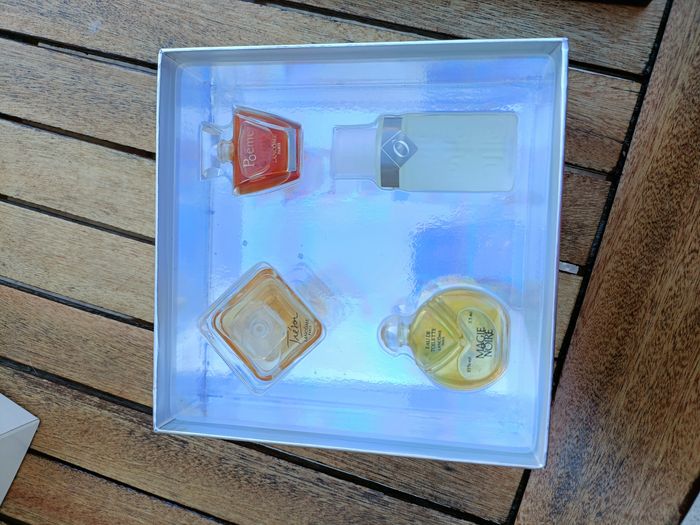 COFFRET LANCOME  4 MINIATURES - photo numéro 2