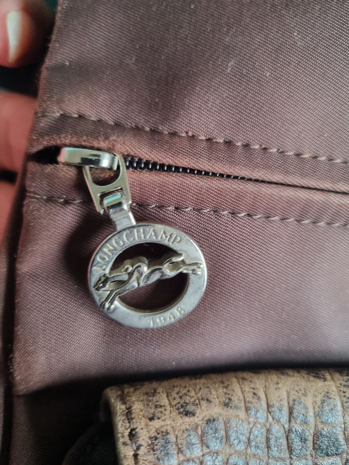 Sac a bandouilliere longchamp - photo numéro 4