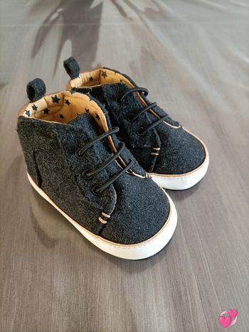Chaussures montantes grises TAO 6-12 mois