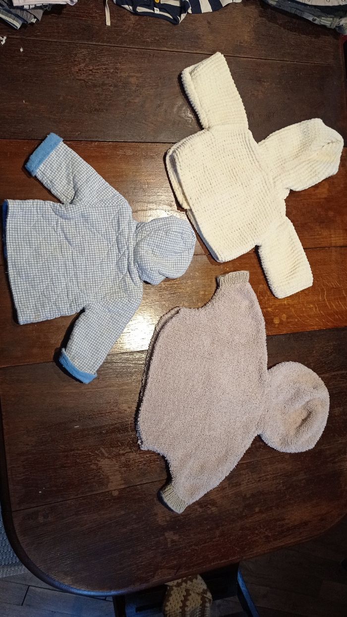 Lot de vestes chaudes 1 an - photo numéro 3