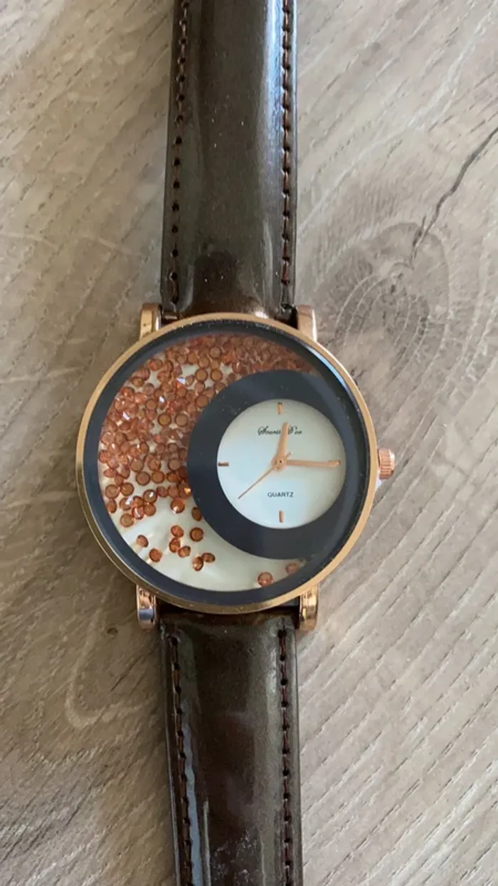 Montre marron - photo numéro 2