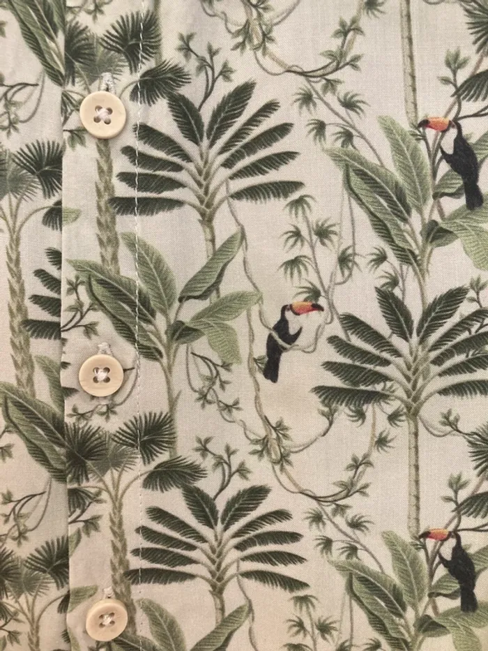 6 ans -chemise à motif un peut type hawaiien - photo numéro 3