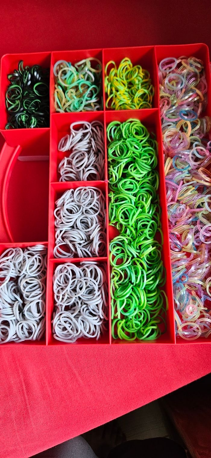 Lot élastiques et accessoires pour bracelets - photo numéro 4