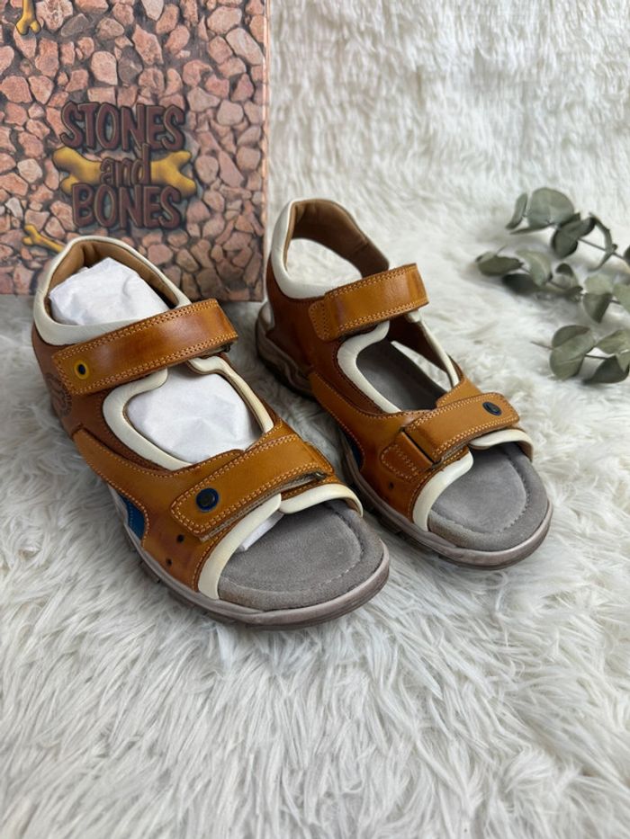 Paire de sandales Stones and Bones taille 35 - photo numéro 2