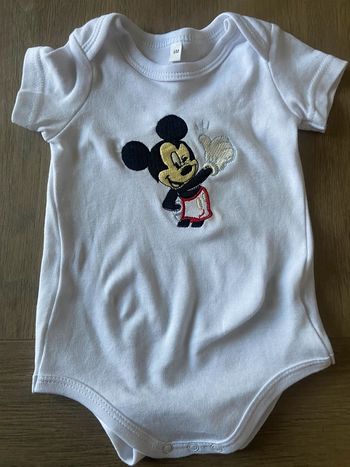 Bodies broder Mickey