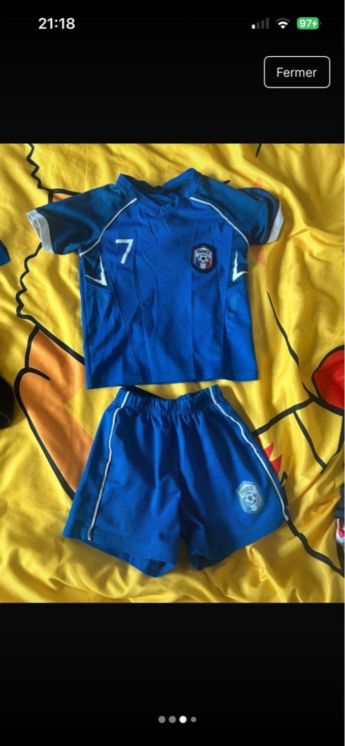 Ensemble foot France