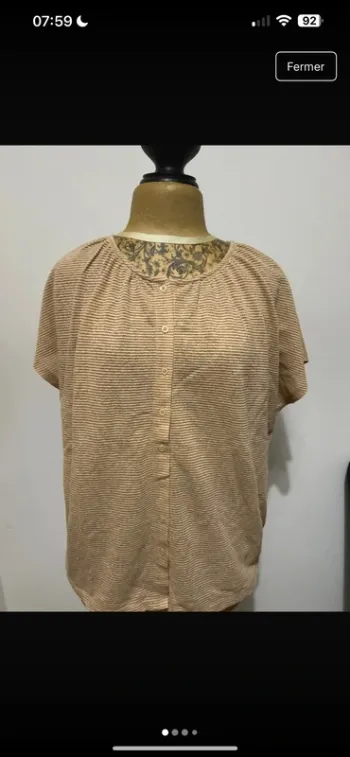 T-shirt boutonné Camaïeu beige et rose pailleté 38