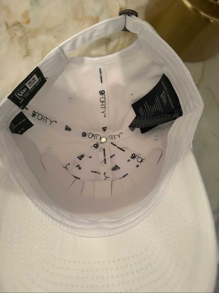 Casquette saint Laurent new era - photo numéro 3