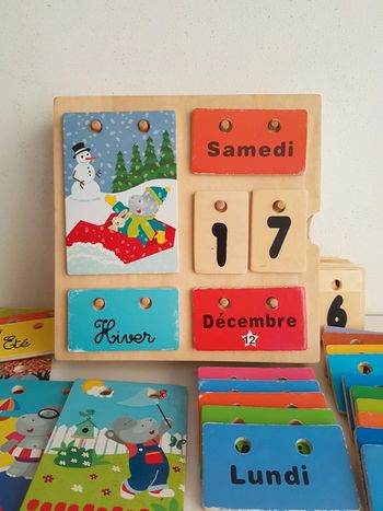 Coffret en bois date du jour hippopotame