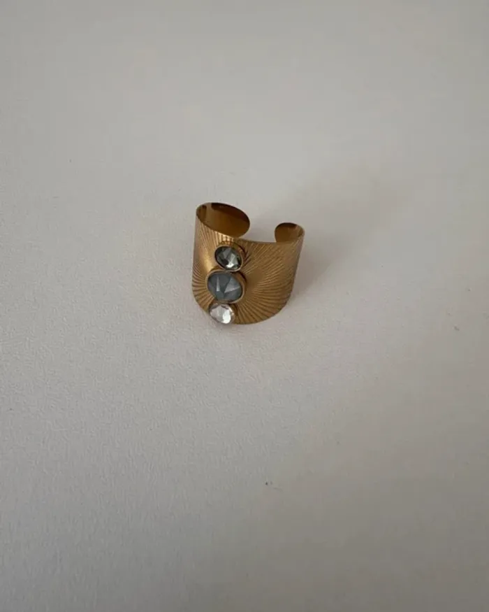 Bague Bohm dorée avec strass
