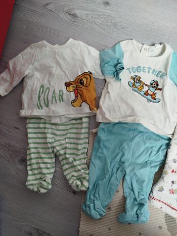 2 pyjamas Legé Disney
