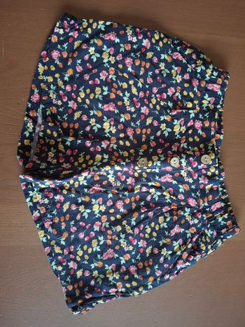 Short fleuri fille taille 6 ans