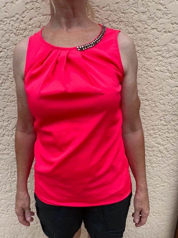 Haut rose camaïeu