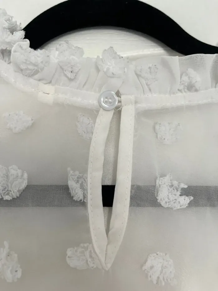 Blouse blanche - photo numéro 4